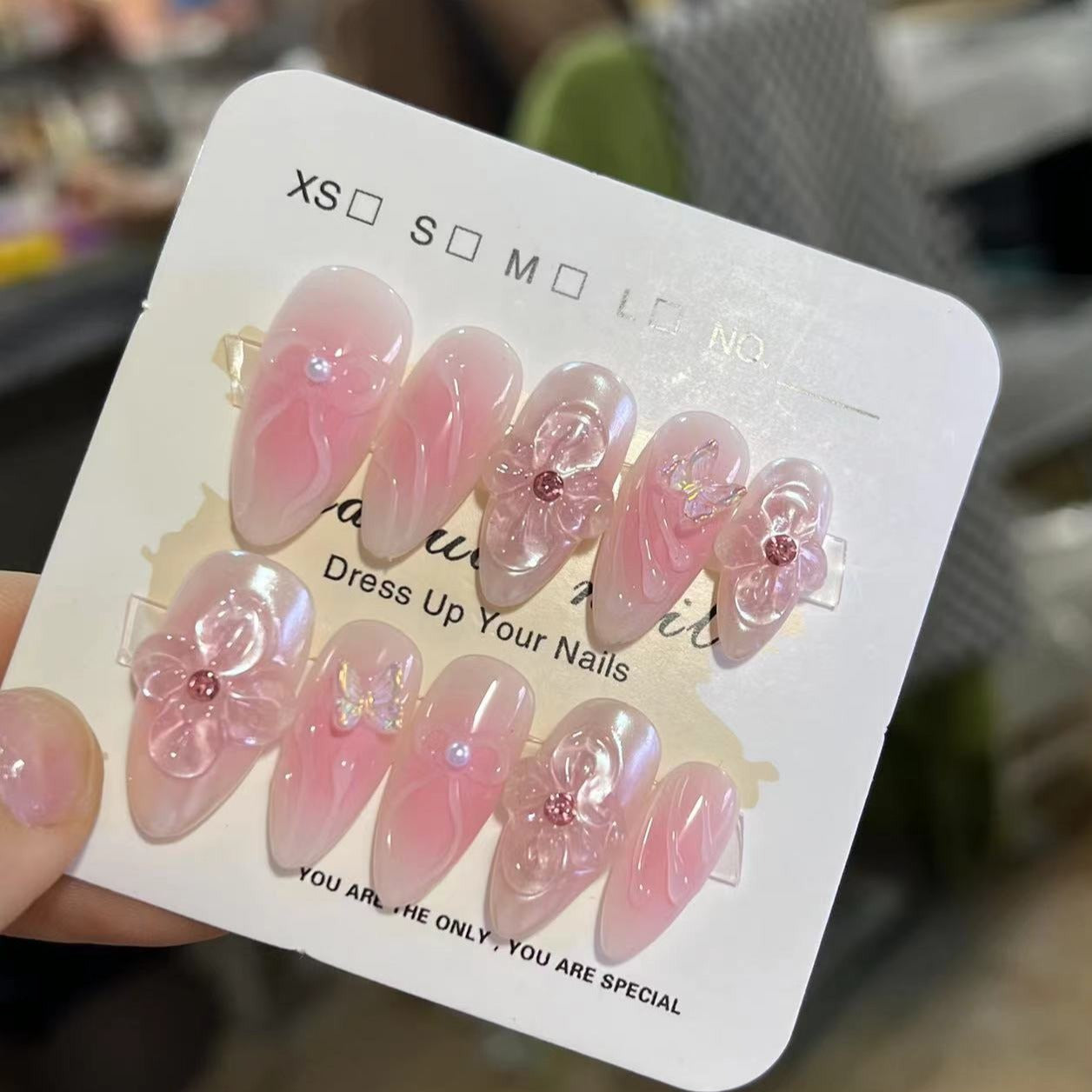 SPRING-3D FLOWER TEN PIECES OF HANDCRAFTED PRESS ON NAIL