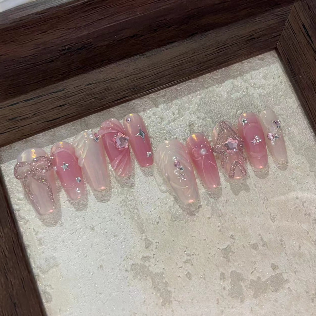 YOUNG LOVE-TEN PIECES OF HANDCRAFTED PRESS ON NAIL