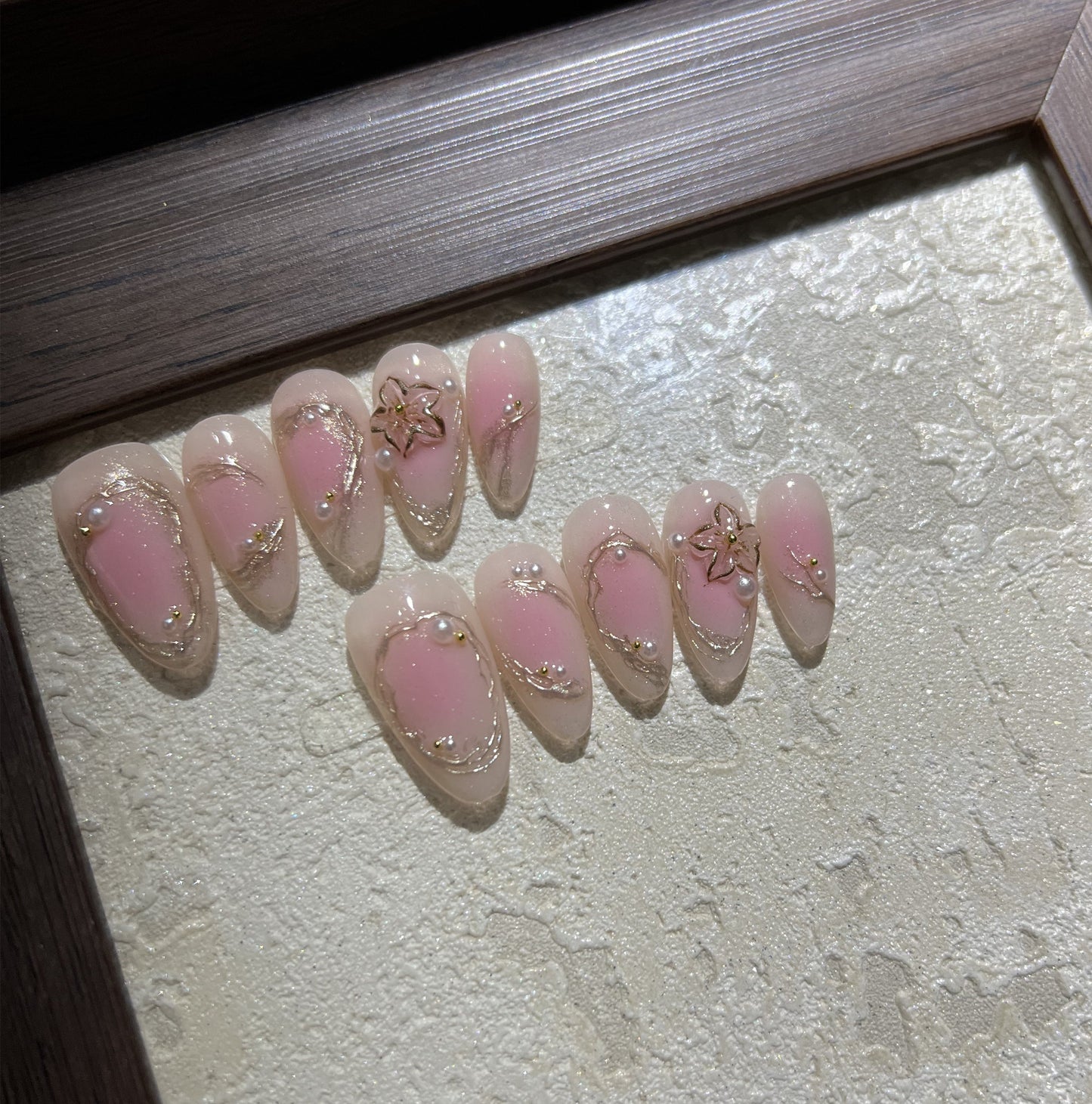 TWINE-TEN PIECES OF HANDCRAFTED PRESS ON NAIL