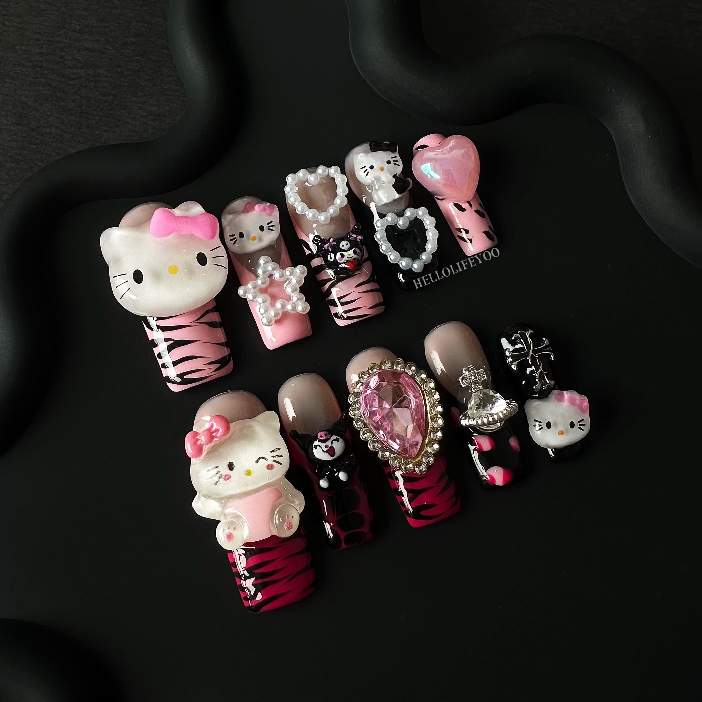 SANIO KUROMI Y2K HELLO KITTY-TEN PIECES OF HANDCRAFTED PRESS ON NAIL