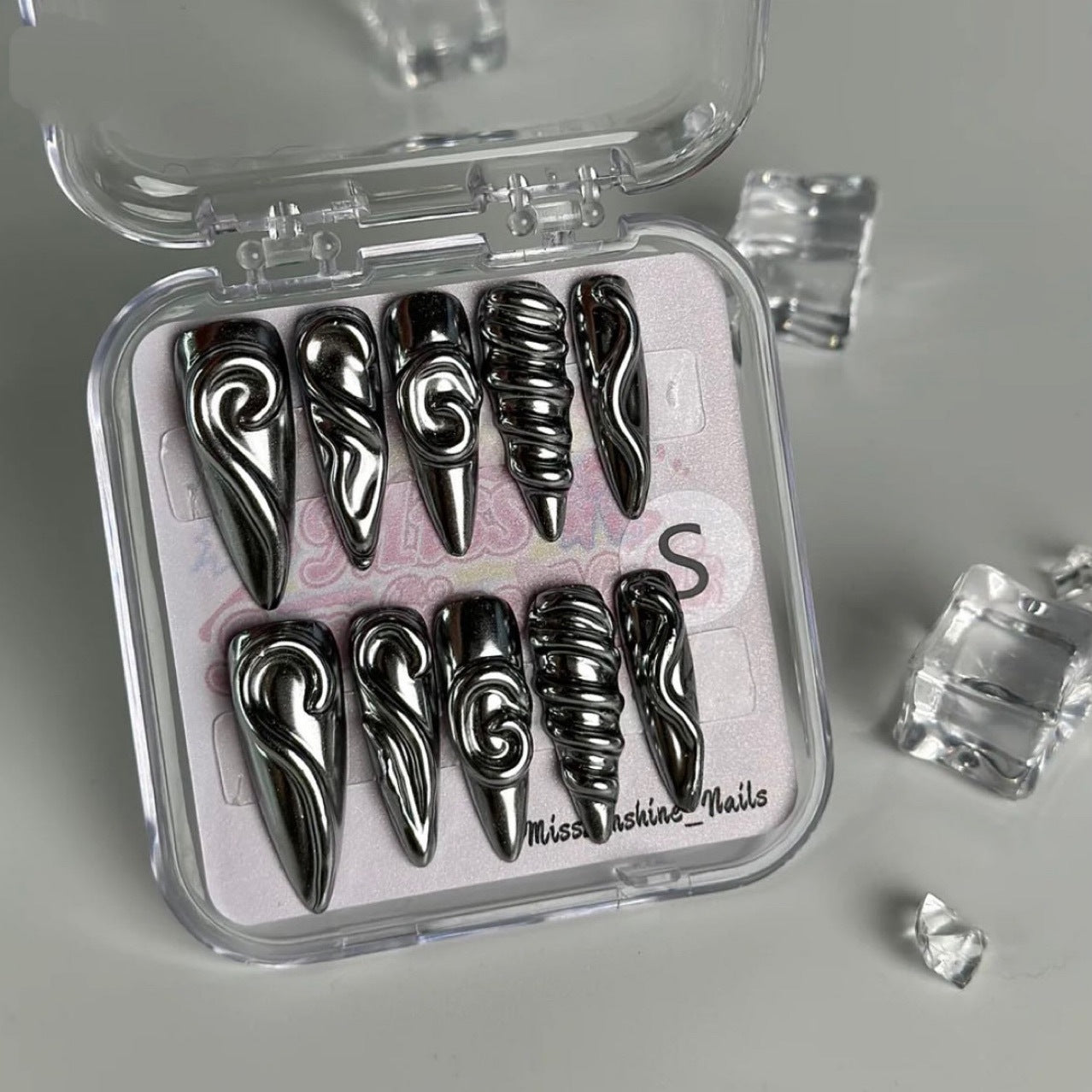 TEN PIECES OF HANDCRAFTED PRESS ON NAIL