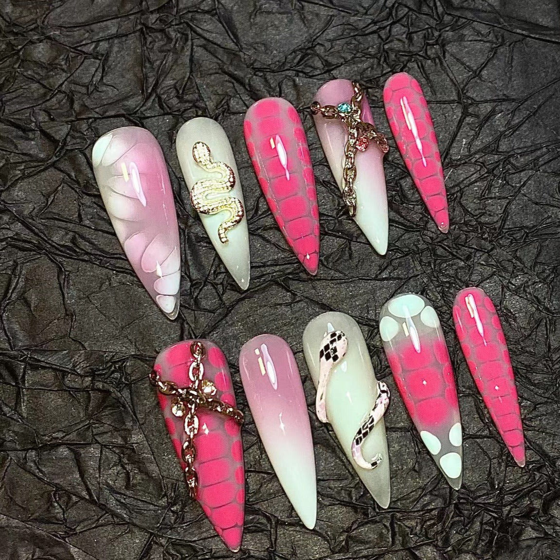 CLEOPATRA-TEN PIECES OF HANDCRAFTED PRESS ON NAIL