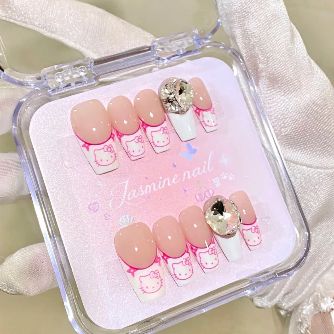 TEN PIECES OF HANDCRAFTED PRESS ON NAIL