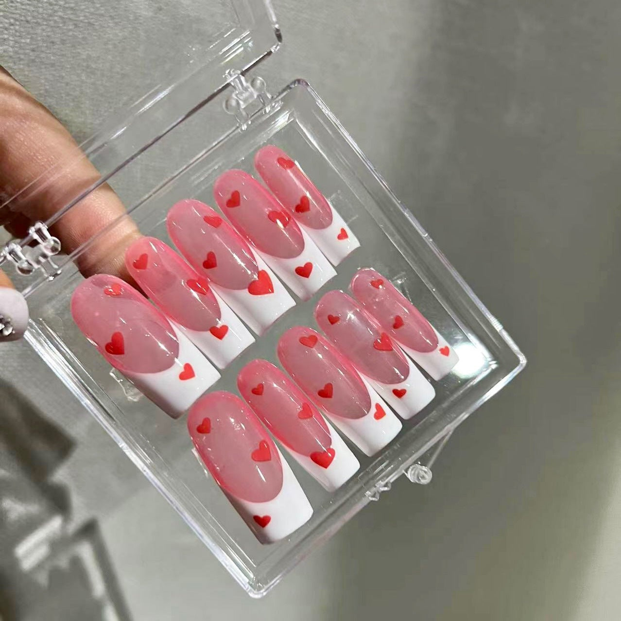 LOVE-TEN PIECES OF HANDCRAFTED PRESS ON NAIL