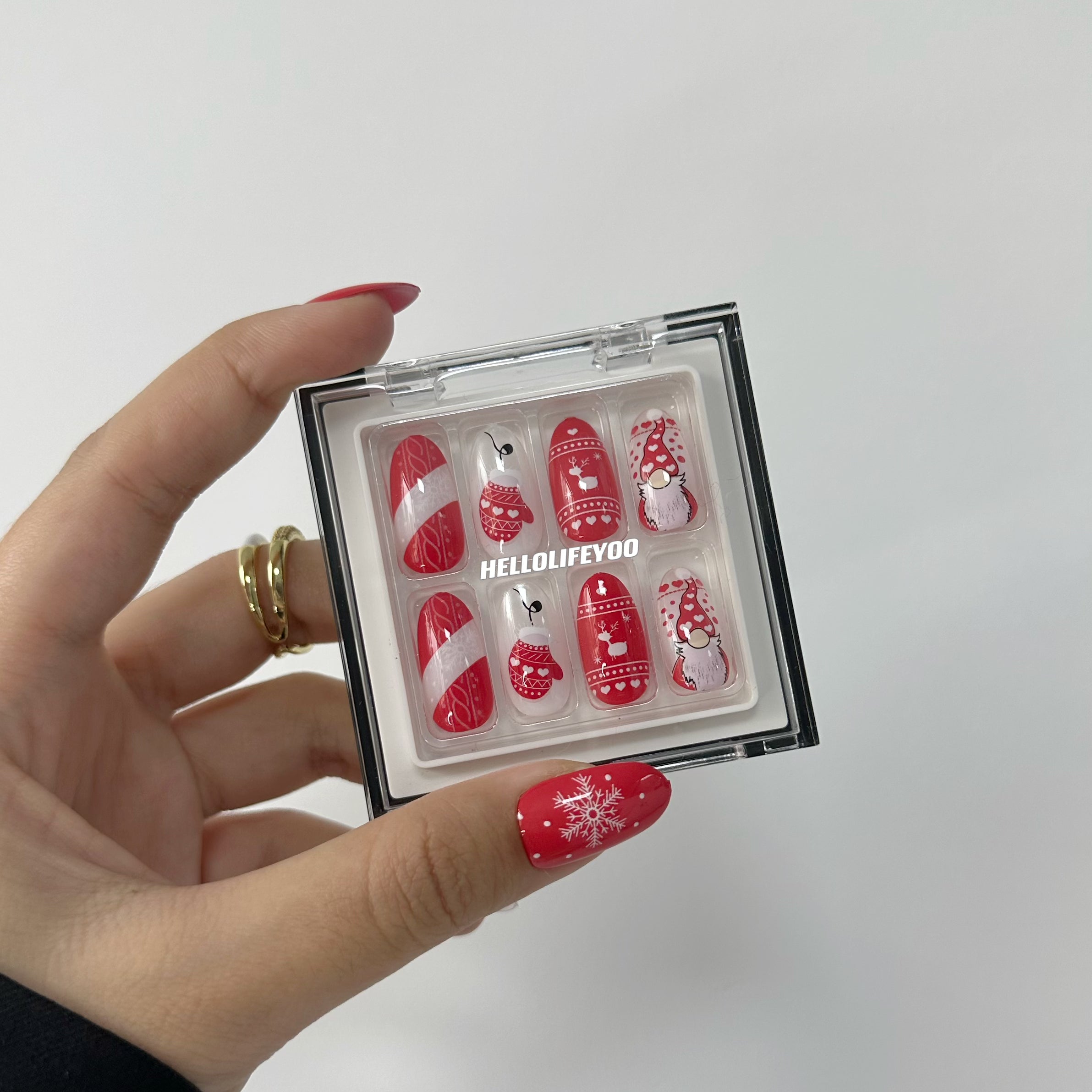 RED SANTA CHRISTMAS - 28 PCS