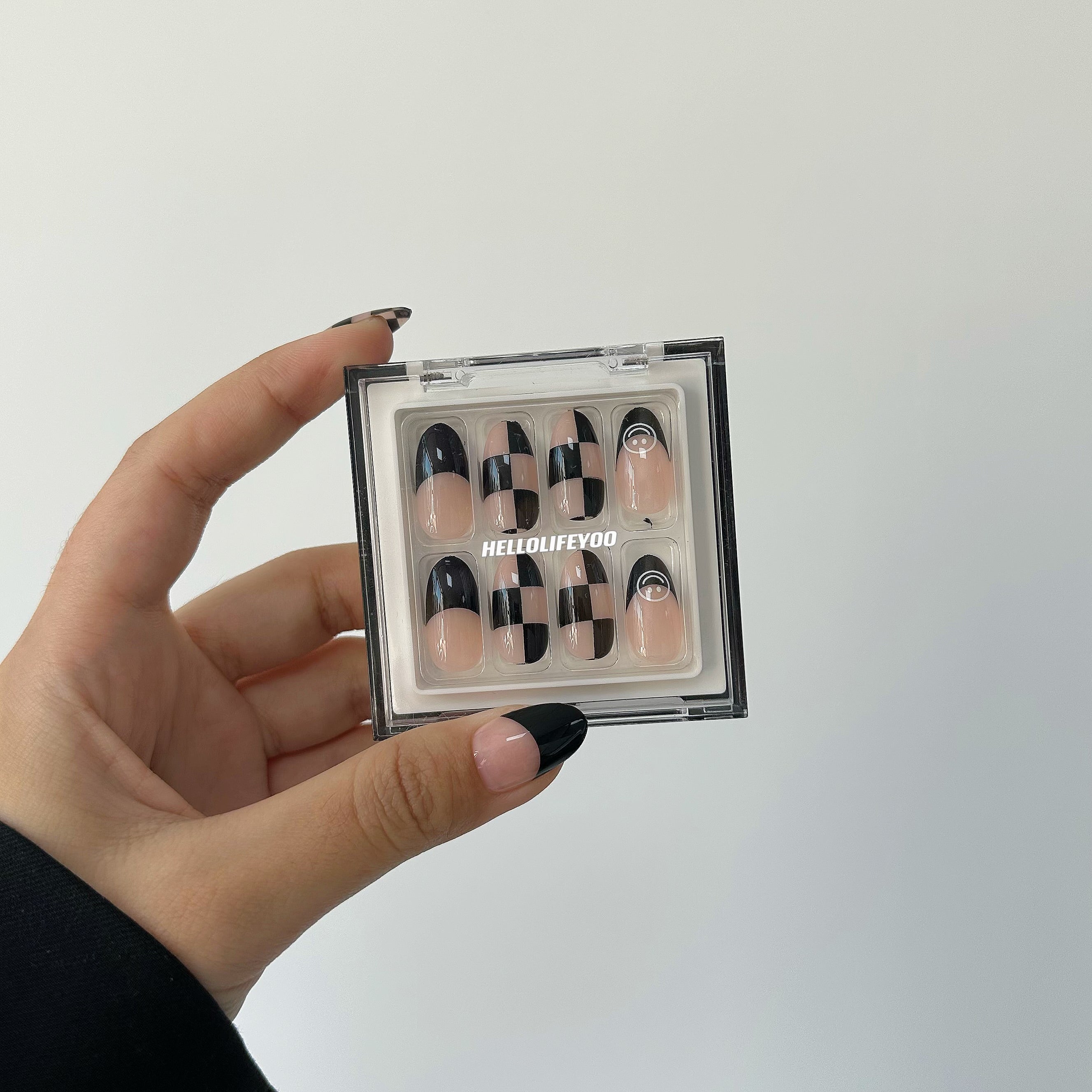 CHECKMATE (EXCLUSIVE) - 28 PCS