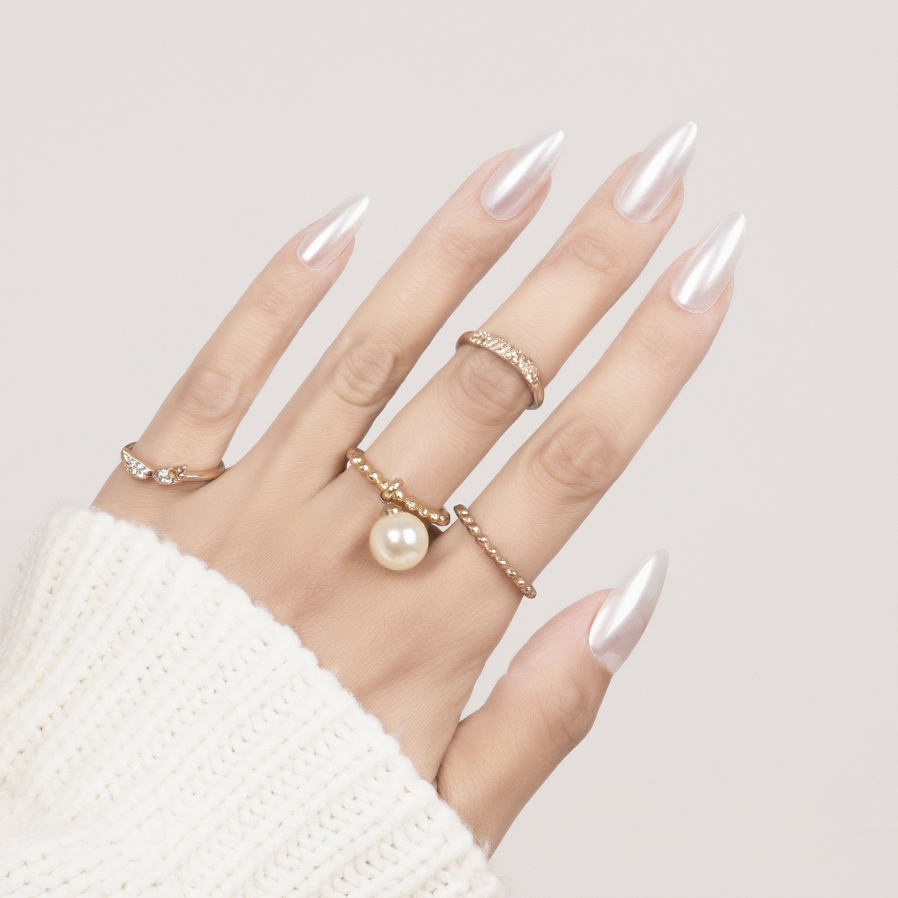 WHITE AURORA - 28 PCS