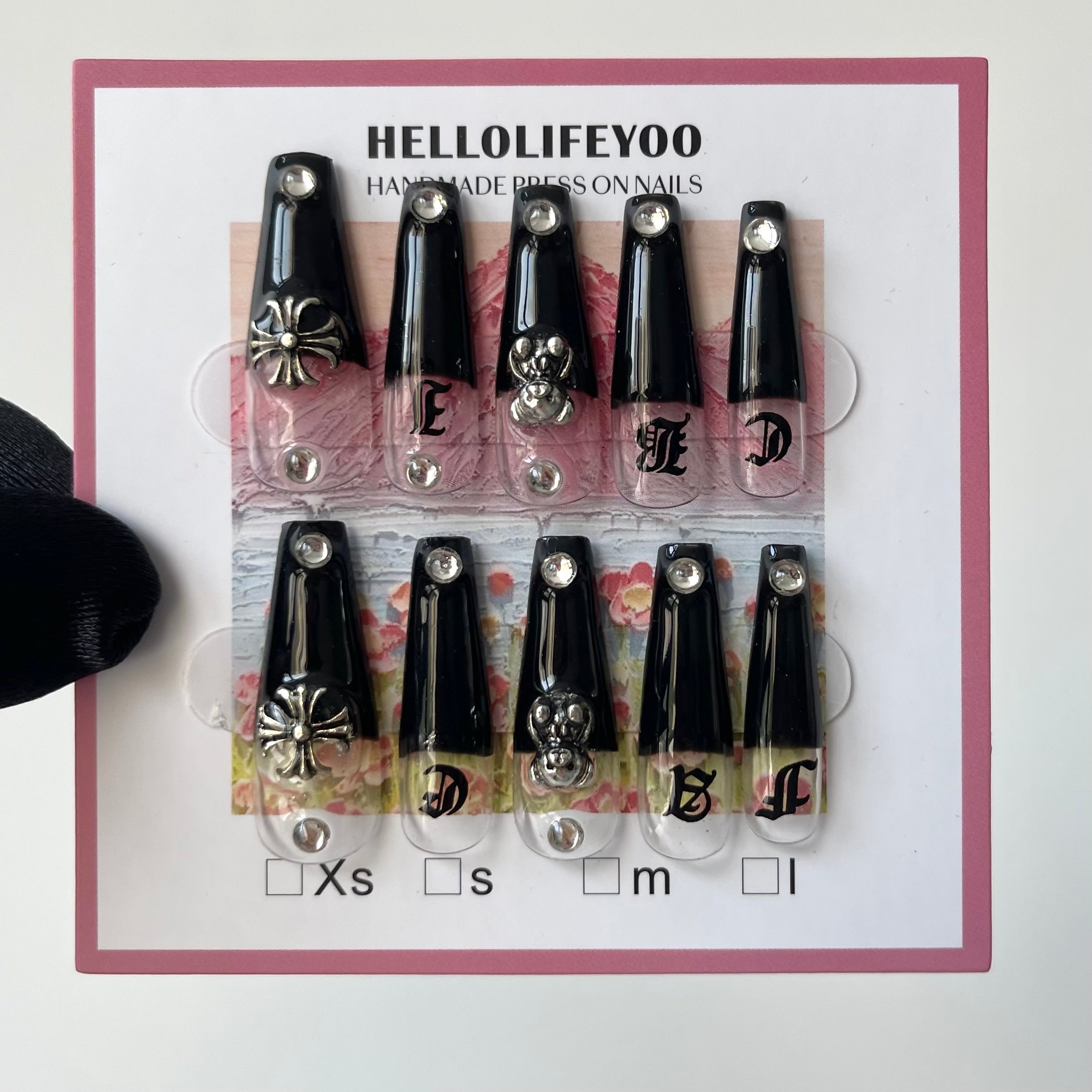 HOT BEAR-TEN PIECES OF HANDCRAFTED PRESS ON NAIL