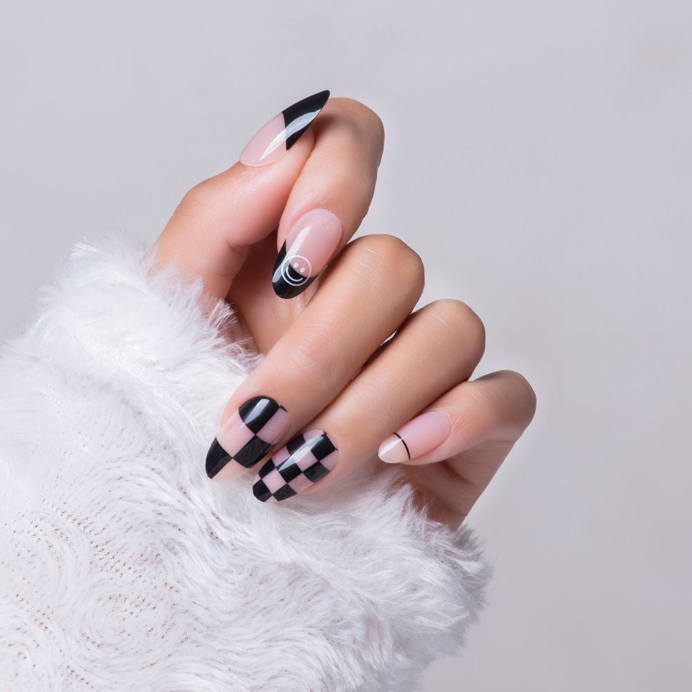 CHECKMATE (EXCLUSIVE) - 28 PCS