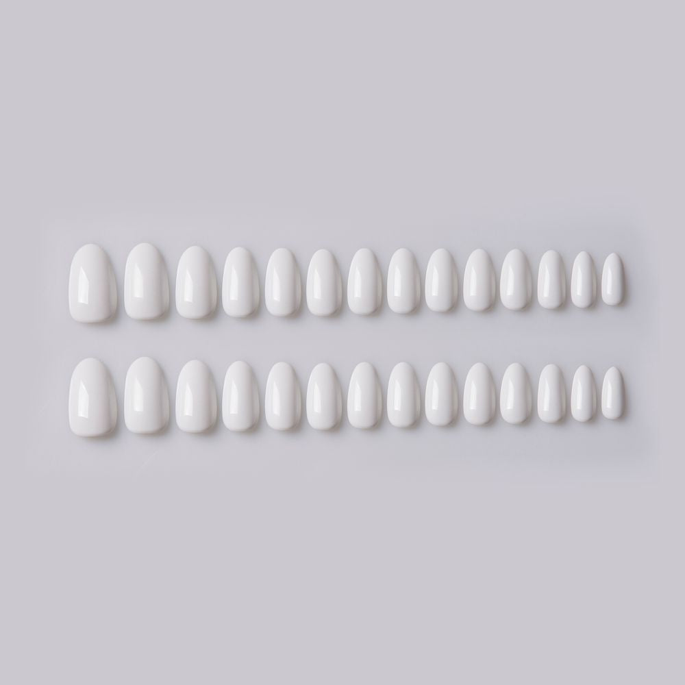 WHITE CRYSTAL - 28 PCS