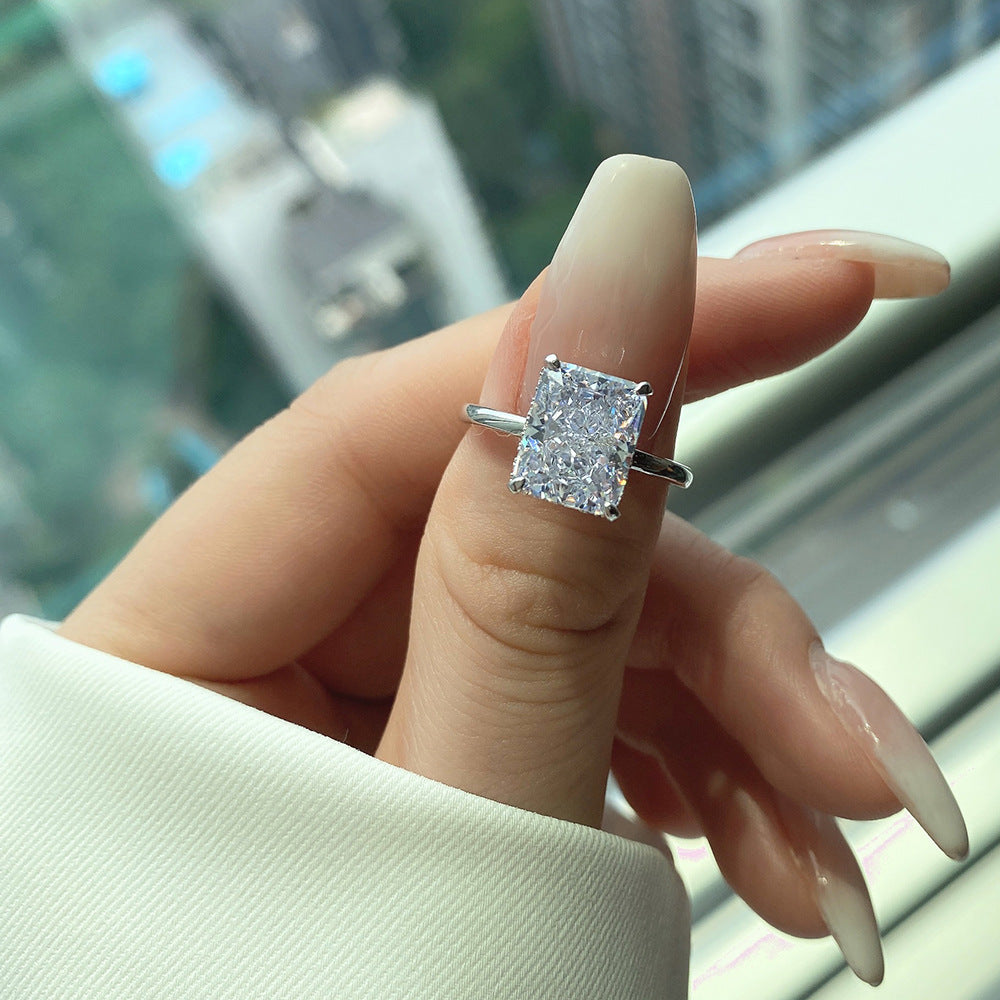 London Sterling Silver Ring