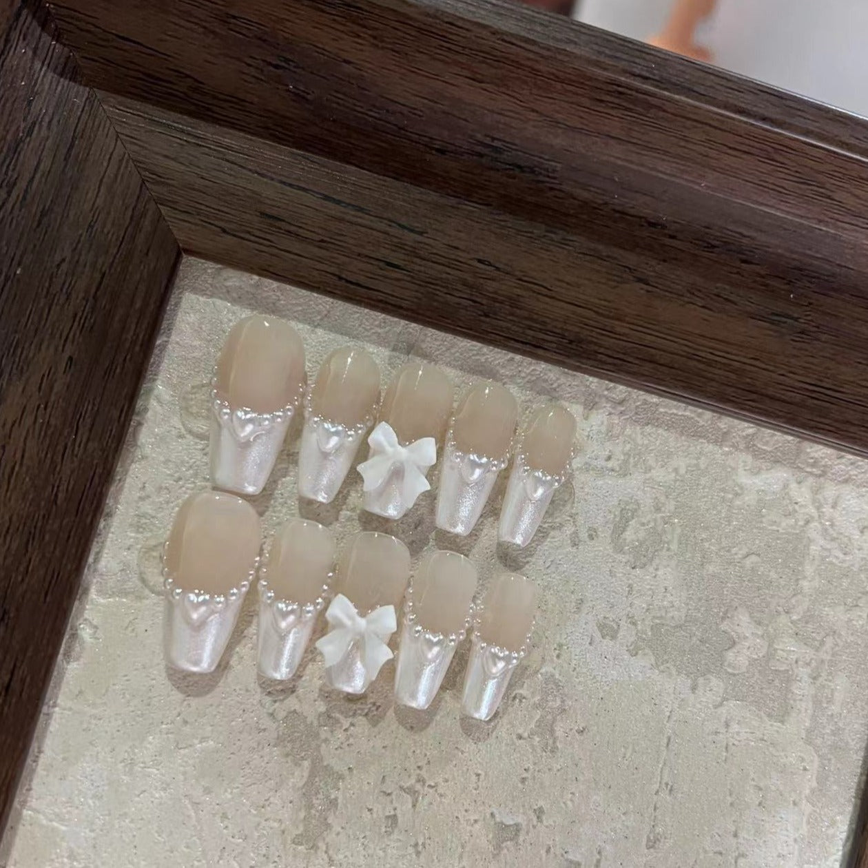 PURE WHITE-TEN PIECES OF HANDCRAFTED PRESS ON NAIL