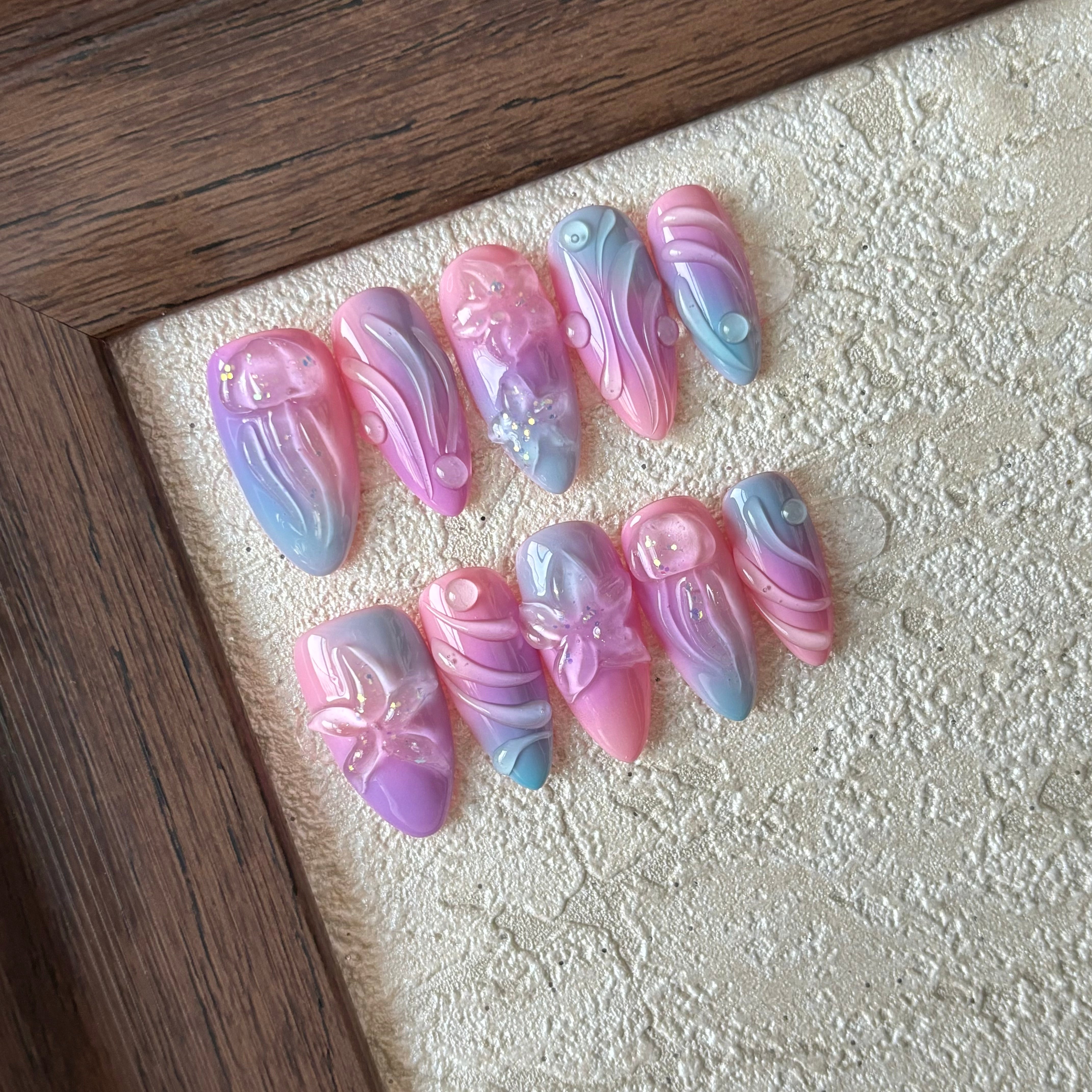 JELLYFISH-TEN PIECES OF 3D FLOWER HANDCRAFTED PRESS ON NAIL