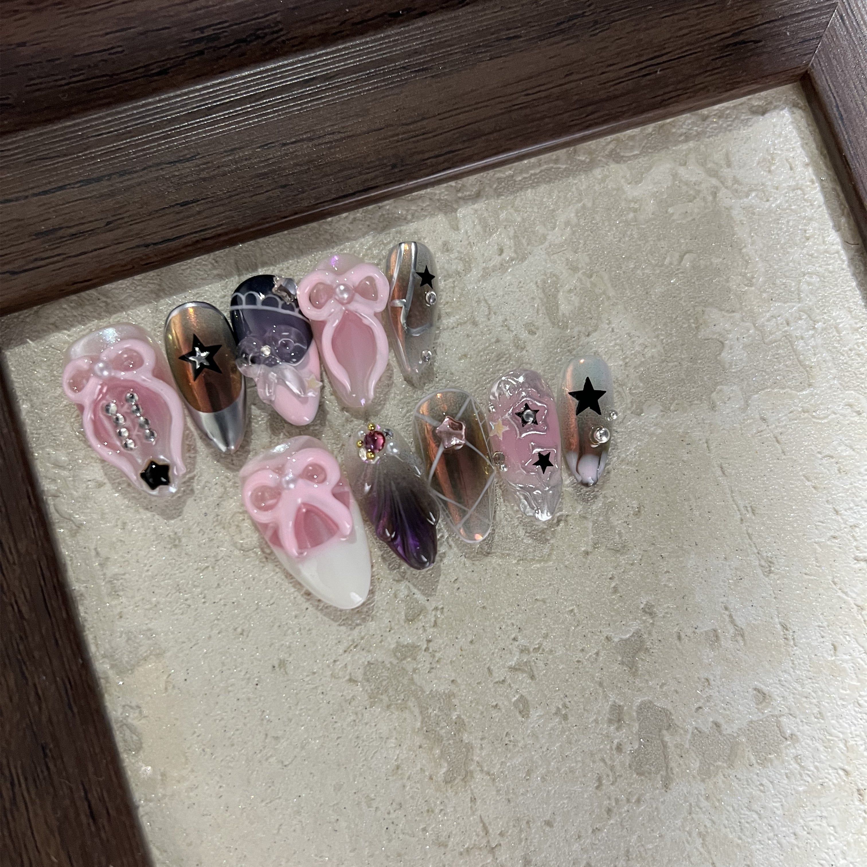 CHARM-TEN PIECES OF HANDCRAFTED PRESS ON NAIL