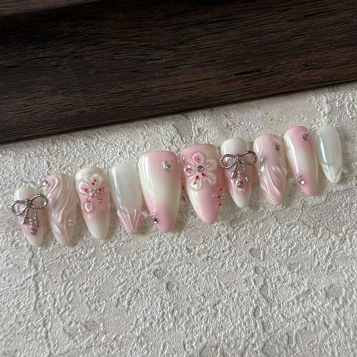 3D FLOWER-TEN PIECES OF HANDCRAFTED PRESS ON NAIL