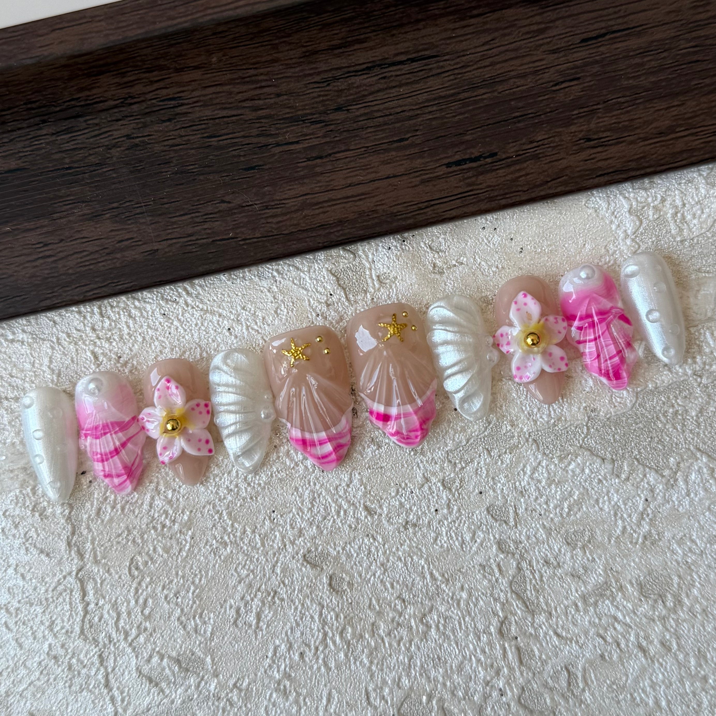 3D FLOWER-TEN PIECES OF HANDCRAFTED PRESS ON NAIL