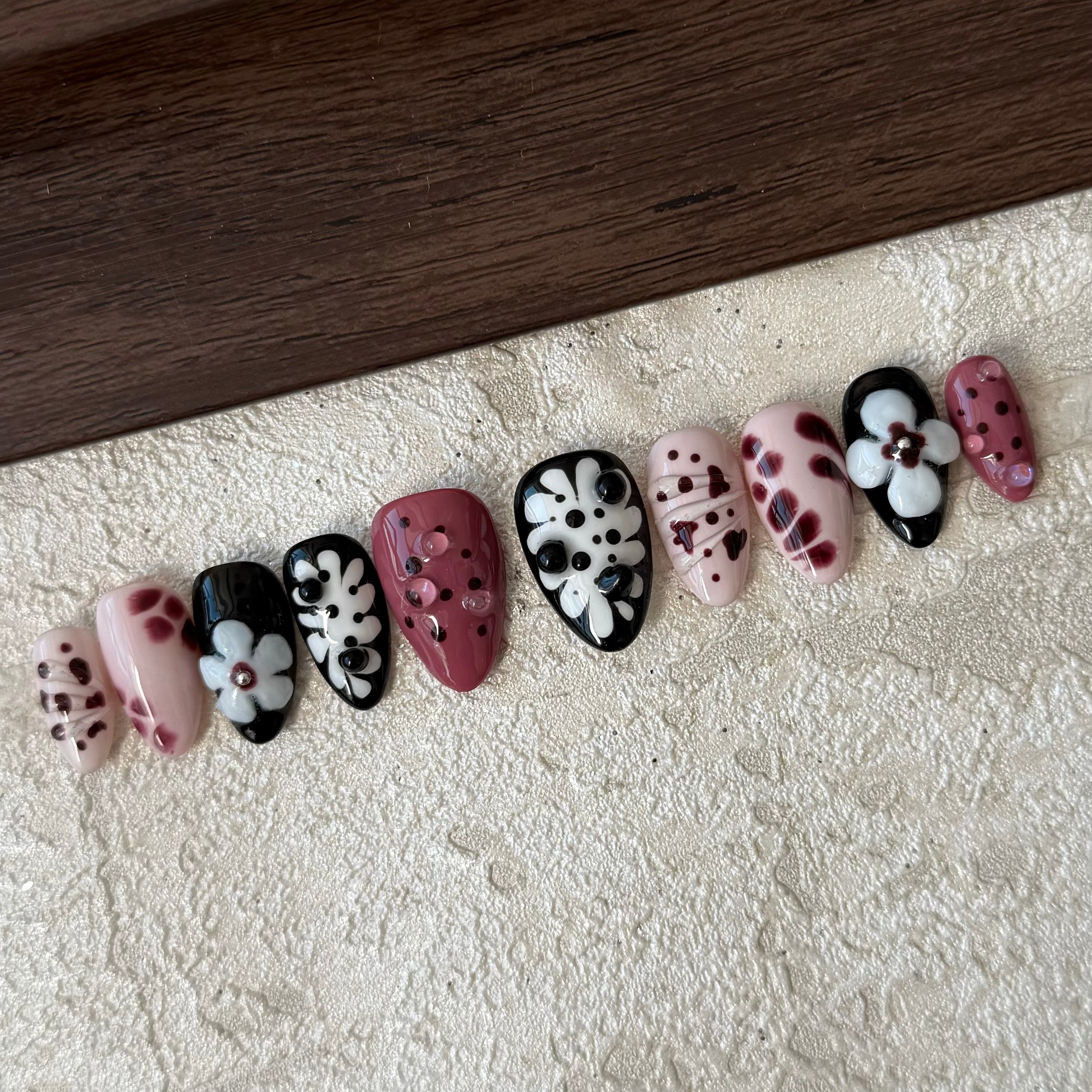 3D FLOWER-TEN PIECES OF HANDCRAFTED PRESS ON NAIL