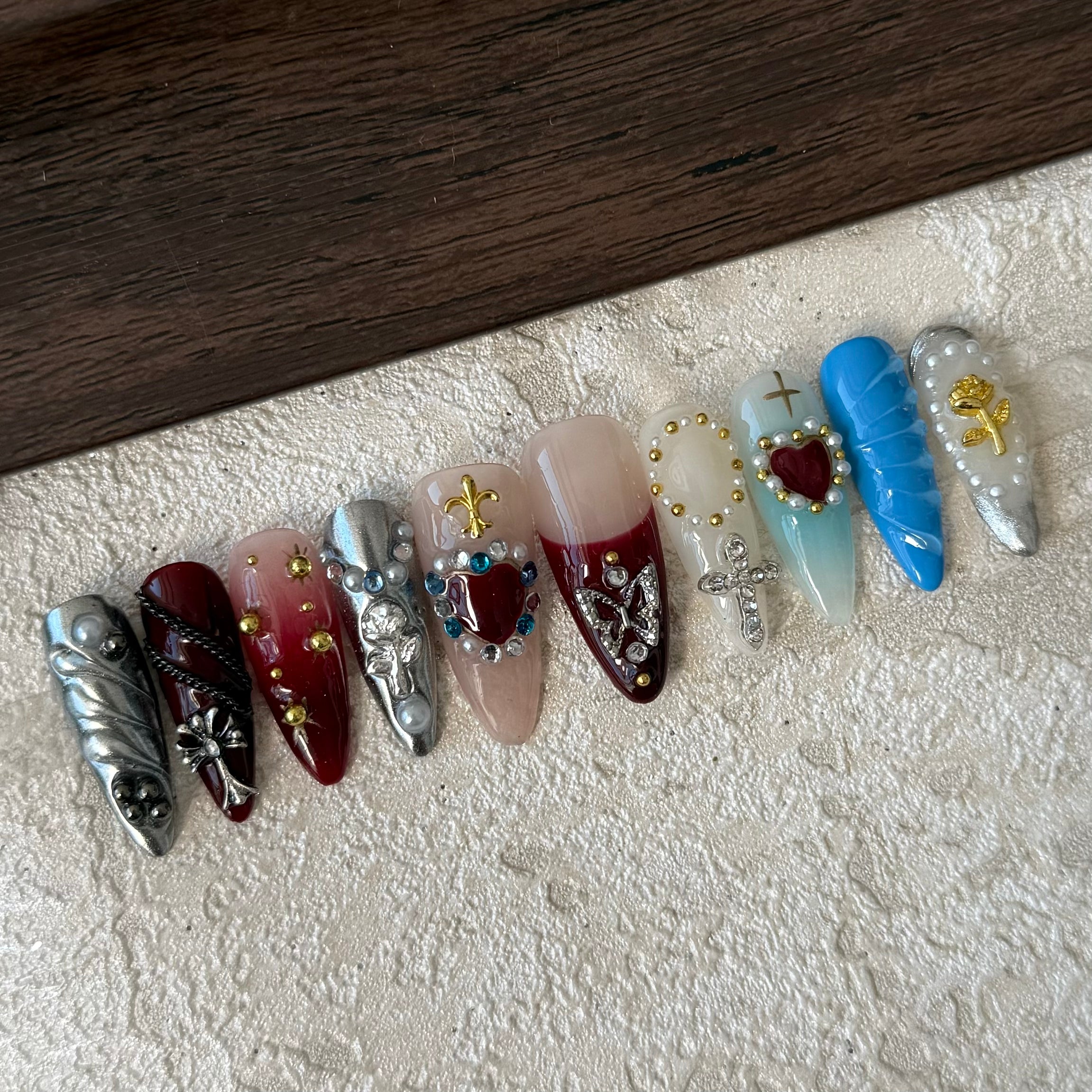 3D ALMOND-TEN PIECES OF HANDCRAFTED PRESS ON NAIL