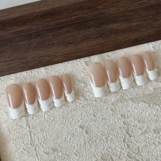 NOSTALGIA-TEN PIECES OF HANDCRAFTED PRESS ON NAIL