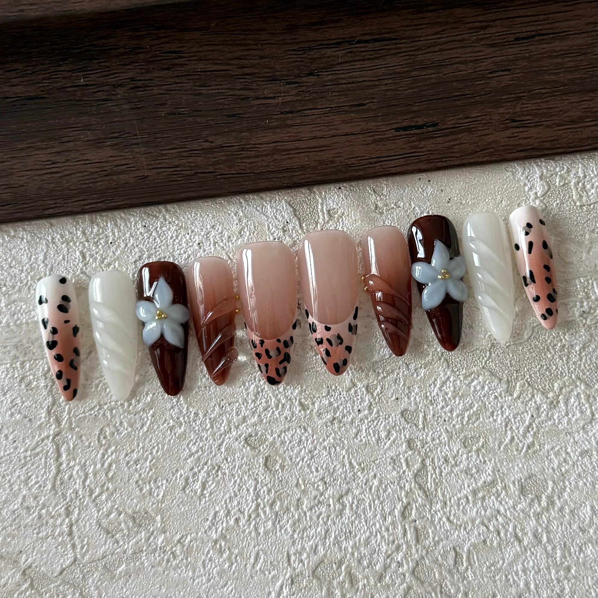 3D FLOWER-TEN PIECES OF HANDCRAFTED PRESS ON NAIL