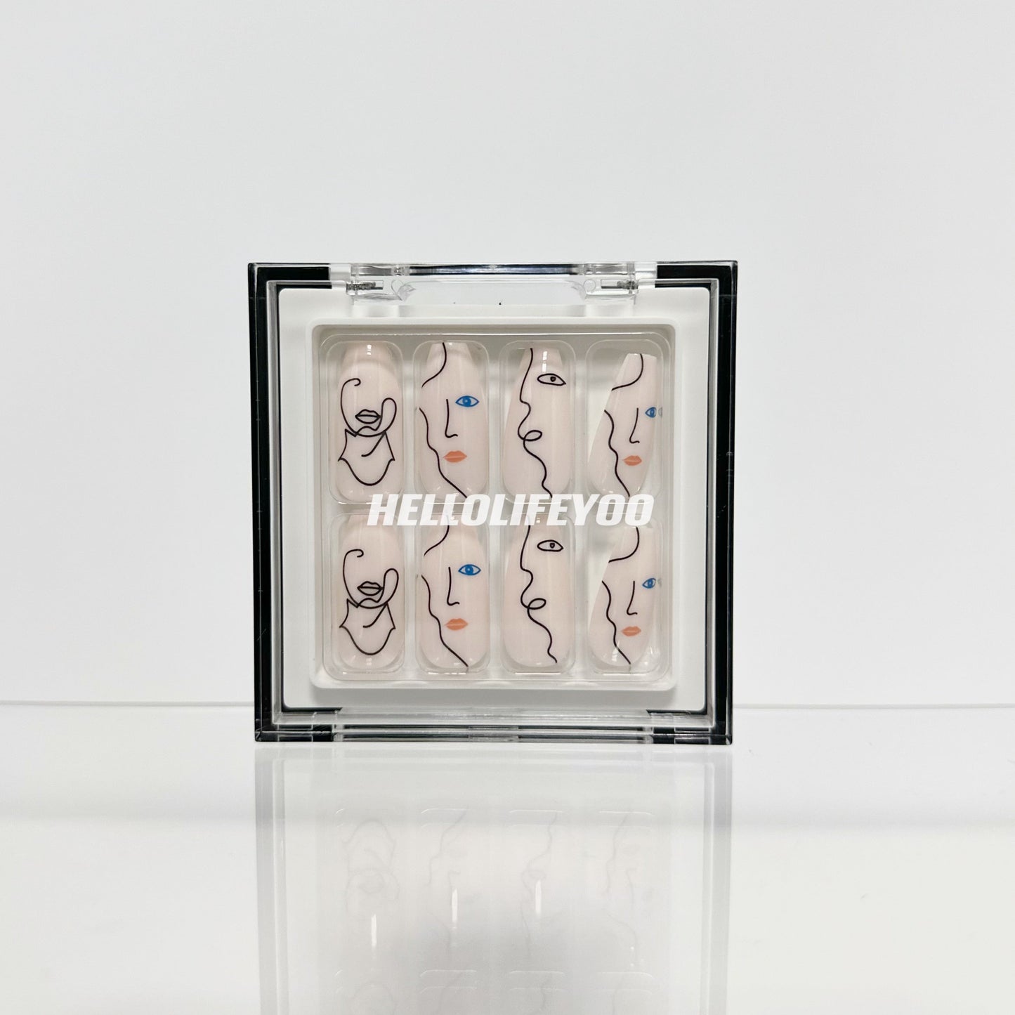 LINE WOMAN - 28 PCS