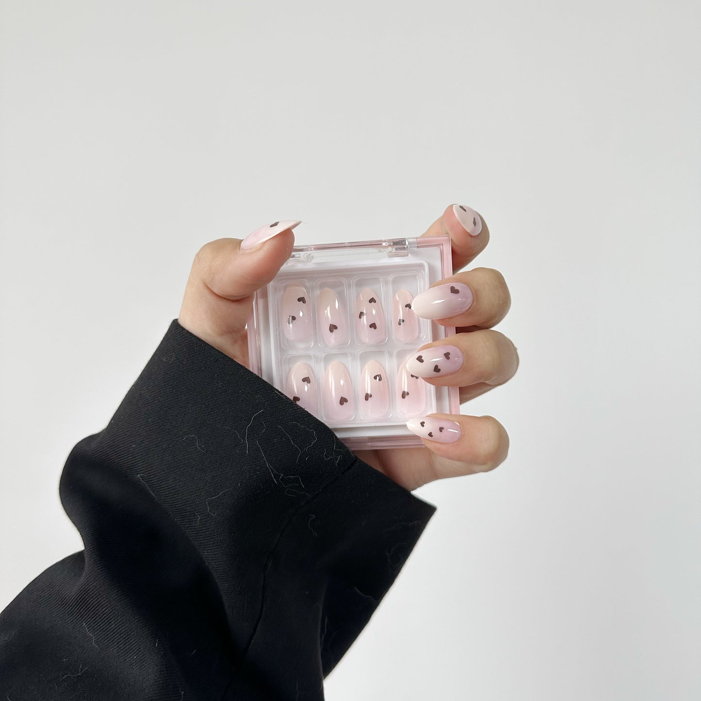 THAT GIRL - 28 PCS
