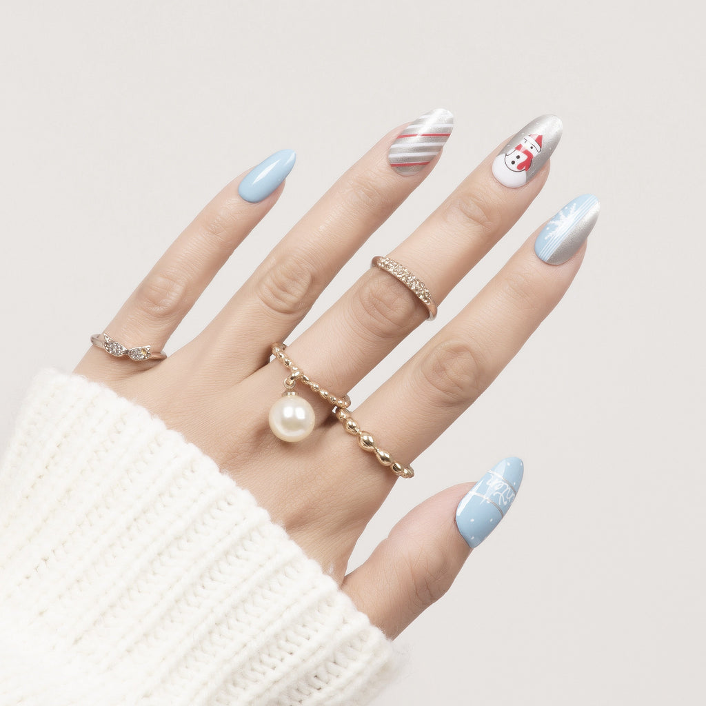 SNOWMAN GREY-CHRISTMAS PRESSON NAILS - 28 PCS