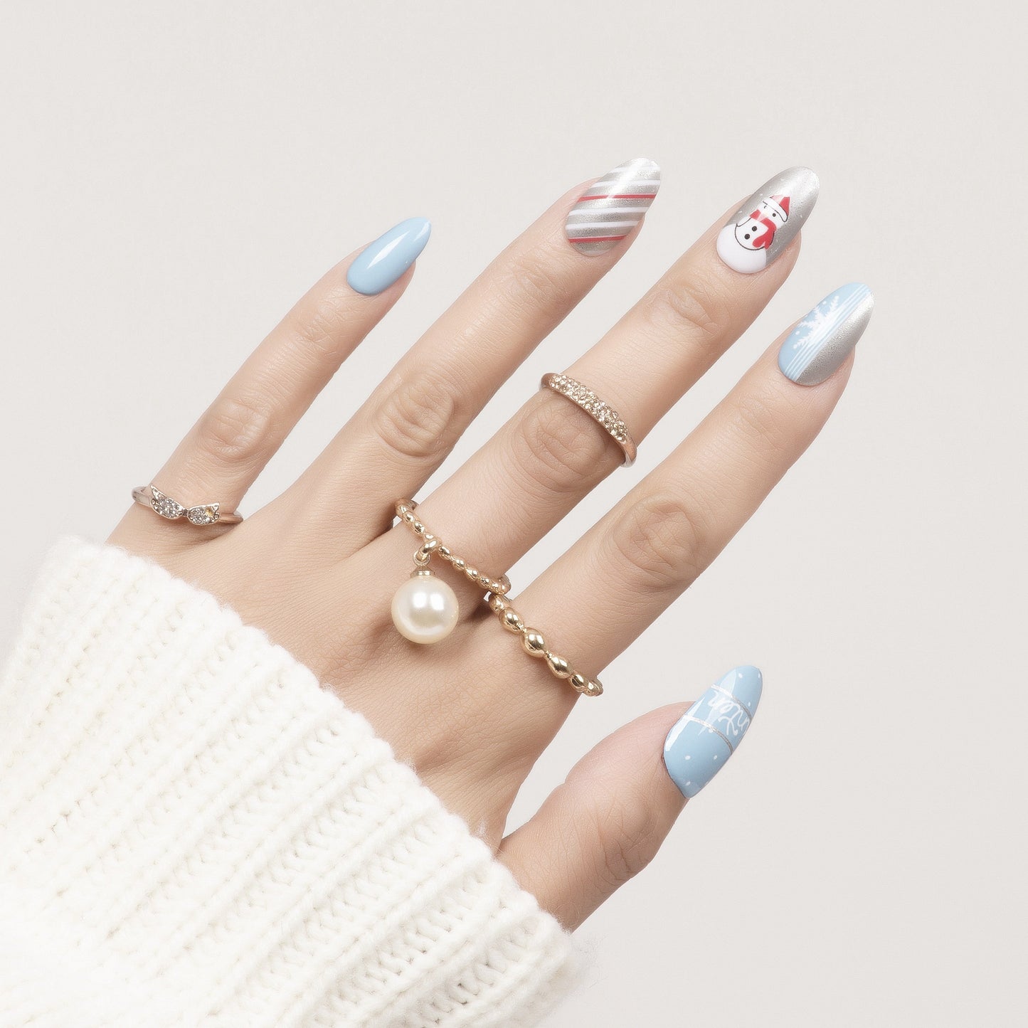 SNOWMAN GREY-CHRISTMAS PRESSON NAILS - 28 PCS