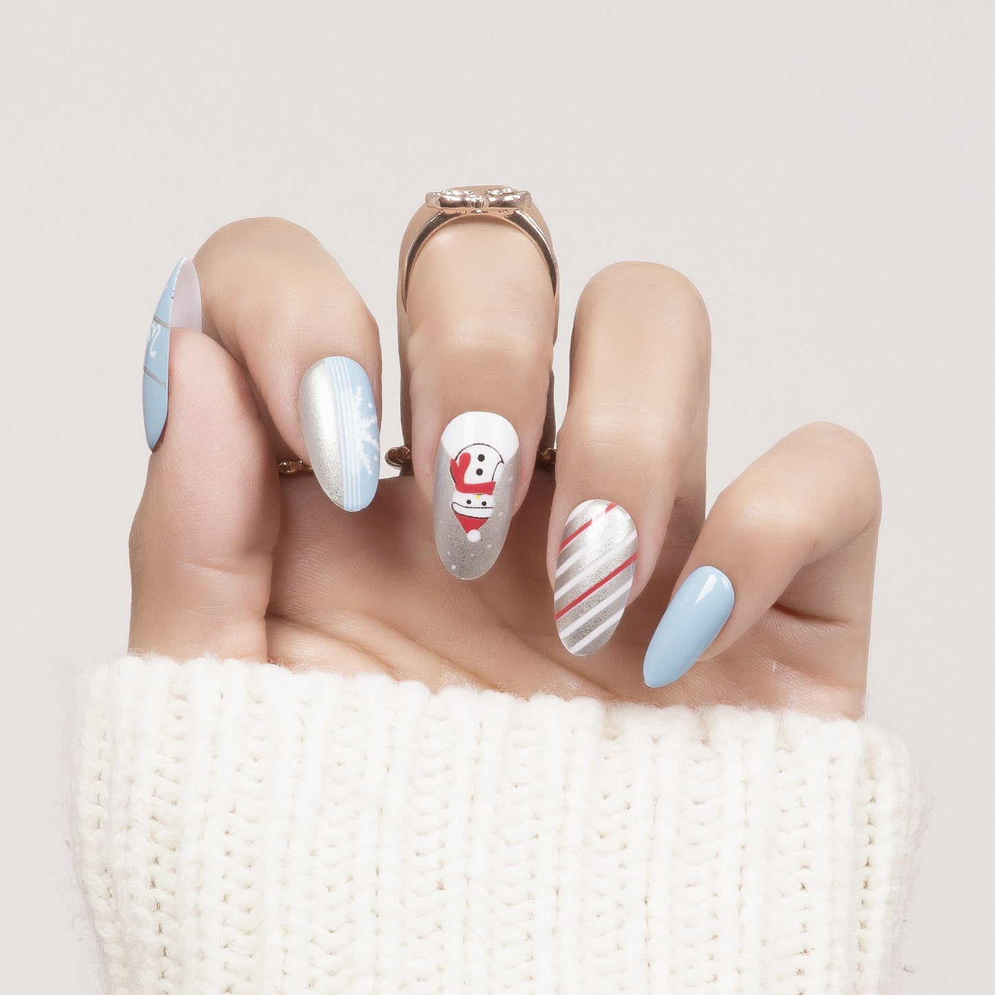 SNOWMAN GREY-CHRISTMAS PRESSON NAILS - 28 PCS