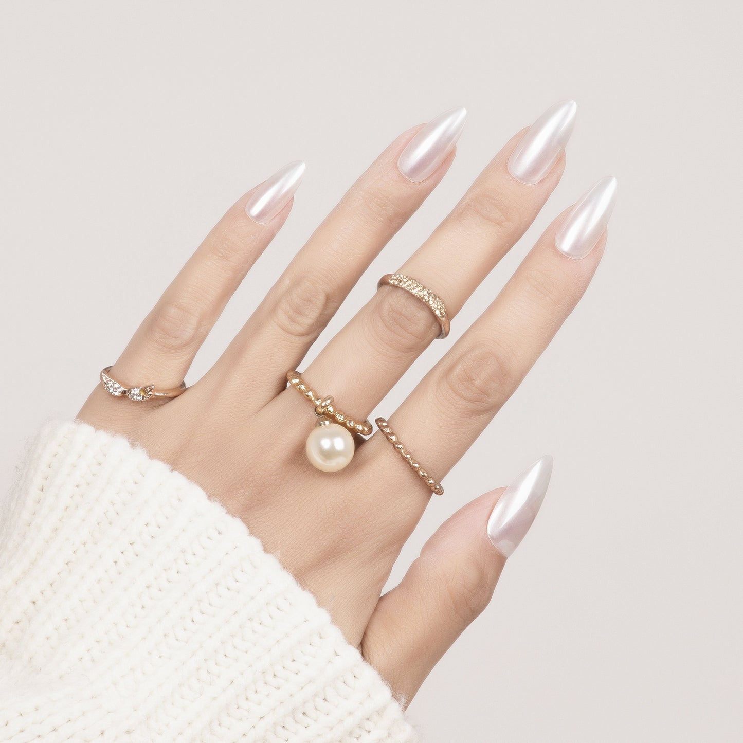 WHITE AURORA - 28 PCS