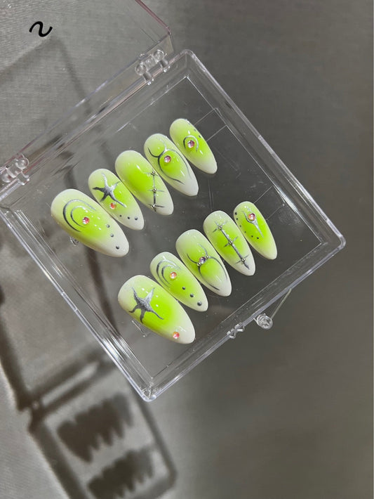 YELLOW GLAZ-TEN PIECES OF HANDCRAFTED PRESS ON NAIL