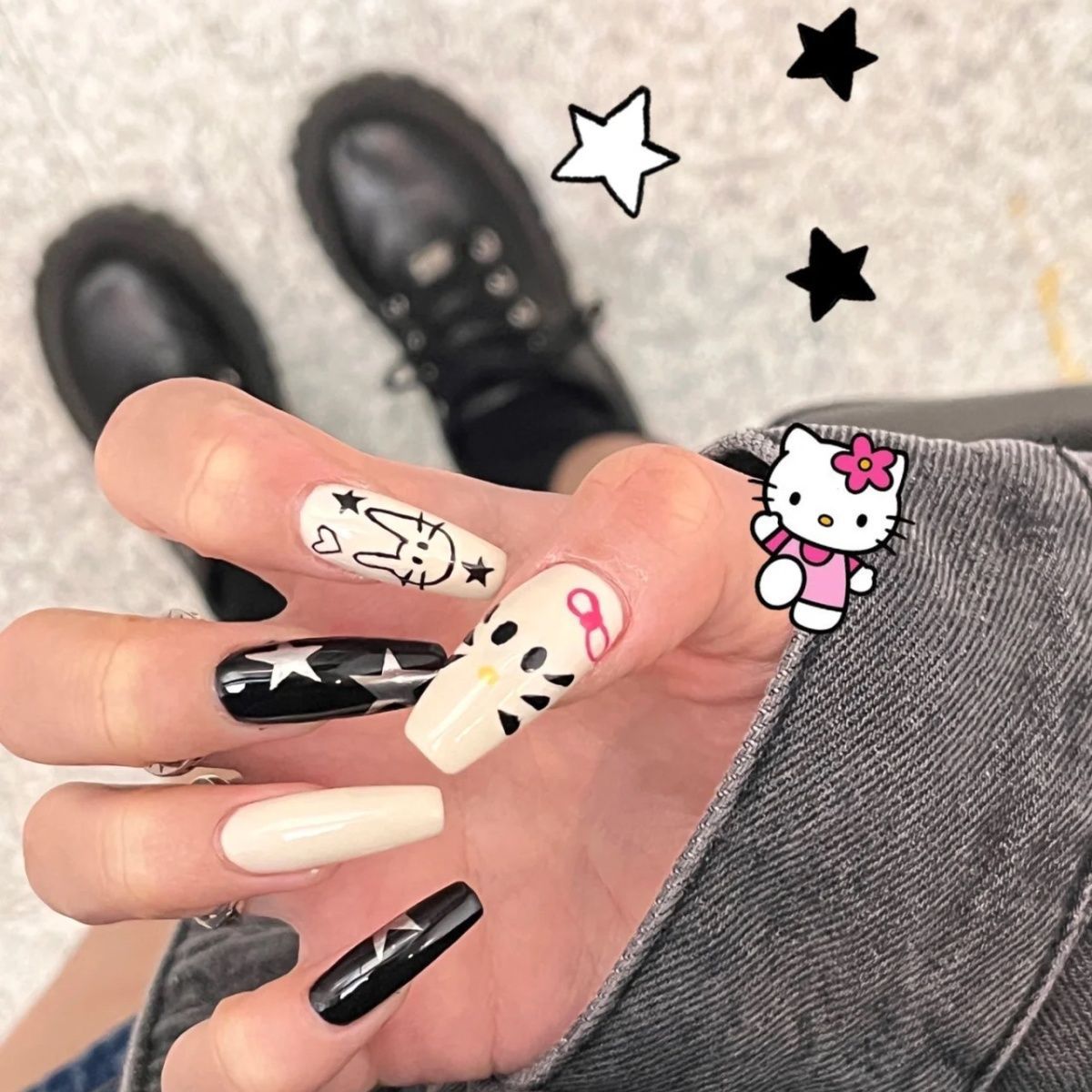 CAT-TEN PIECES OF HANDCRAFTED PRESS ON NAIL