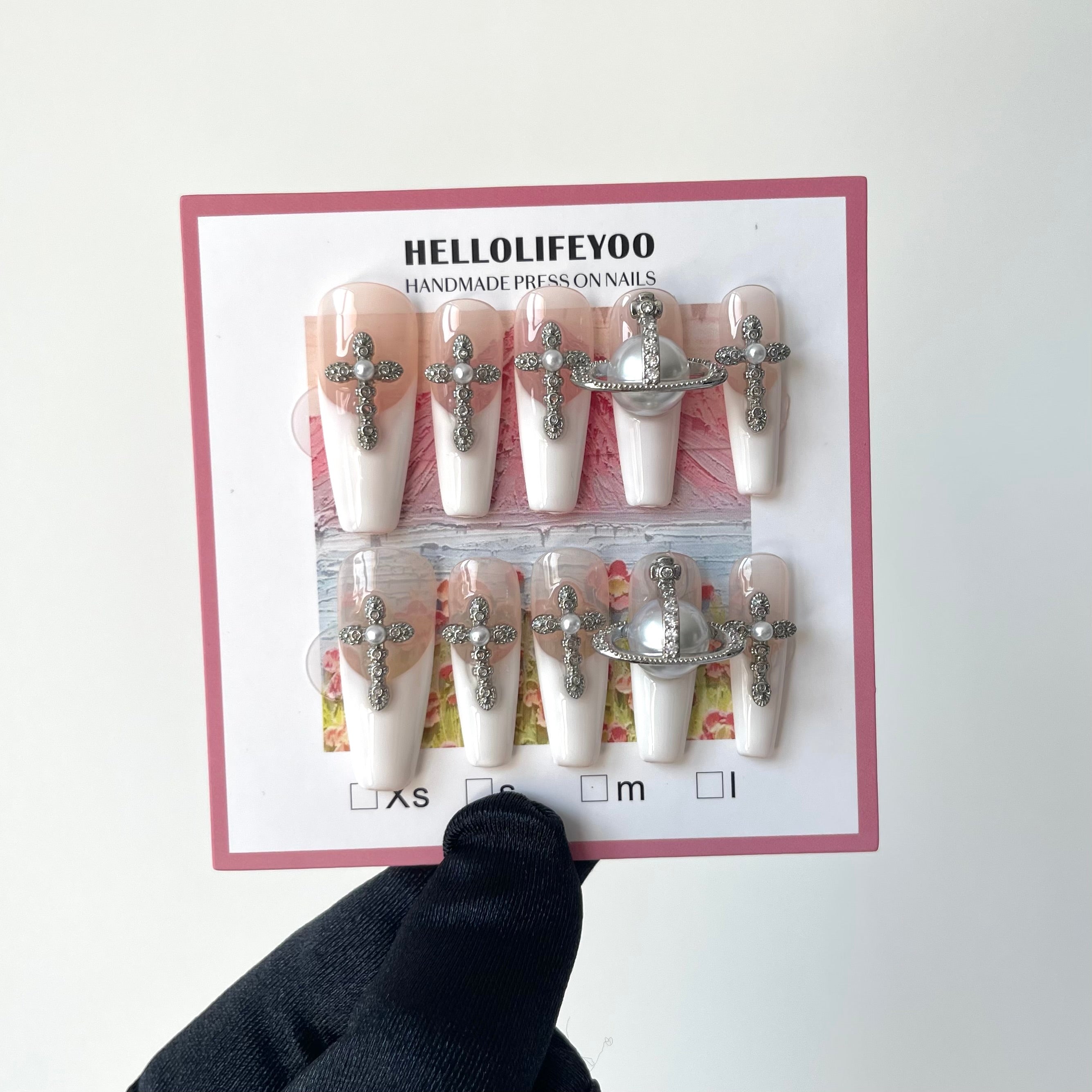 VIVIENNE WESTWOOD -TEN PIECES OF HANDCRAFTED PRESS ON NAIL
